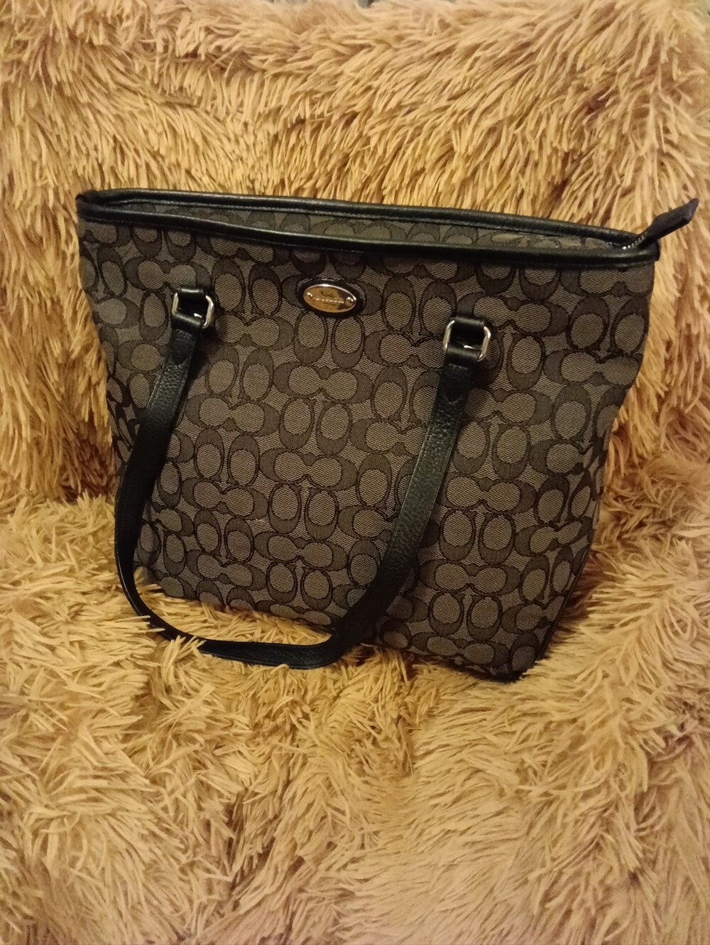 Coach Brown/Black Signature Canvas Tote Creed: A1557-F36185 No Callouts